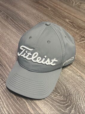 Titleist Gray Embroidered Pro Golf Cap